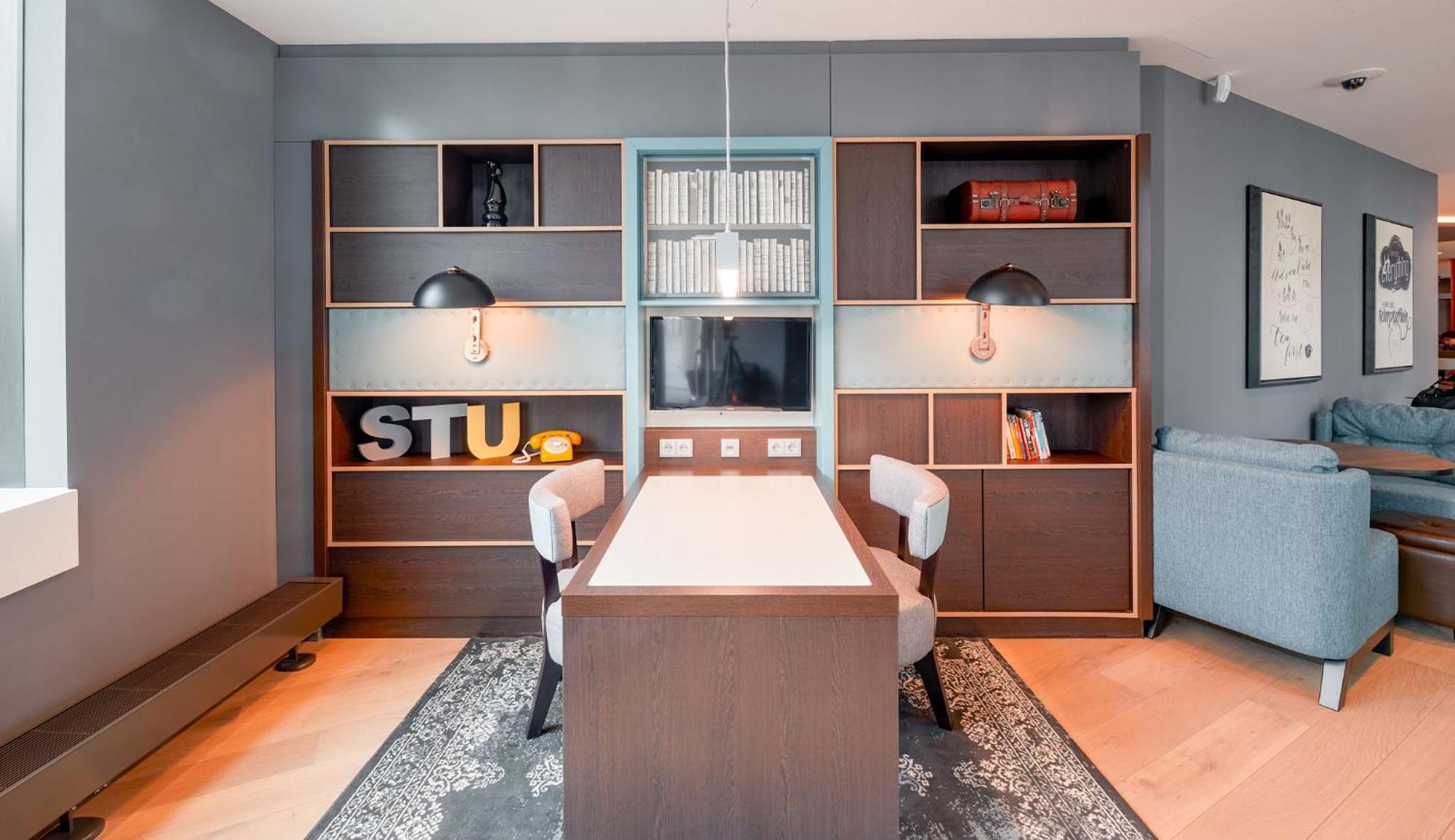 Premier Inn Stuttgart City Europaviertel Екстериор снимка